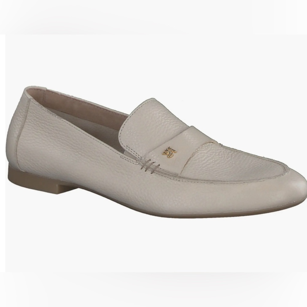 PAUL GREEN Taylor Flat Loafer Beige Color. NEW w/out box. Women’s Size US 8.5